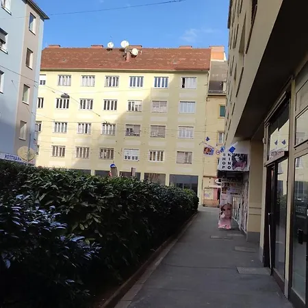 شقة Moderne Und Schoene *