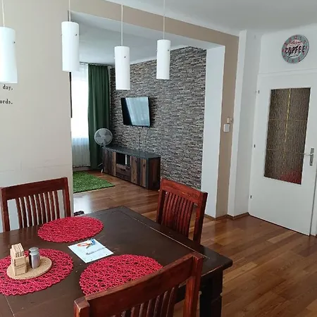 Moderne Und Schoene Apartment *