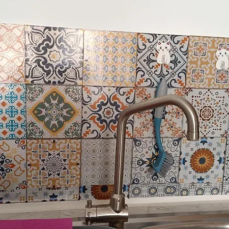 Moderne Und Schoene *